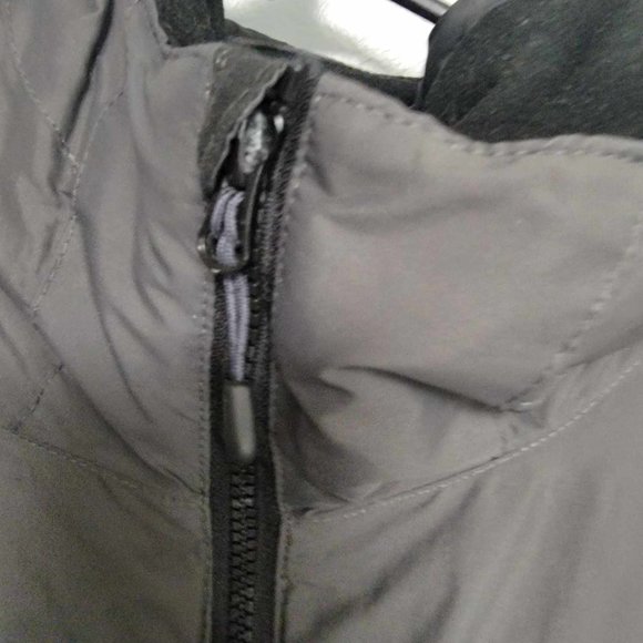 Champions Mens Medium black Jacket waterproof lined hood M winter fall - Picture 6 of 16